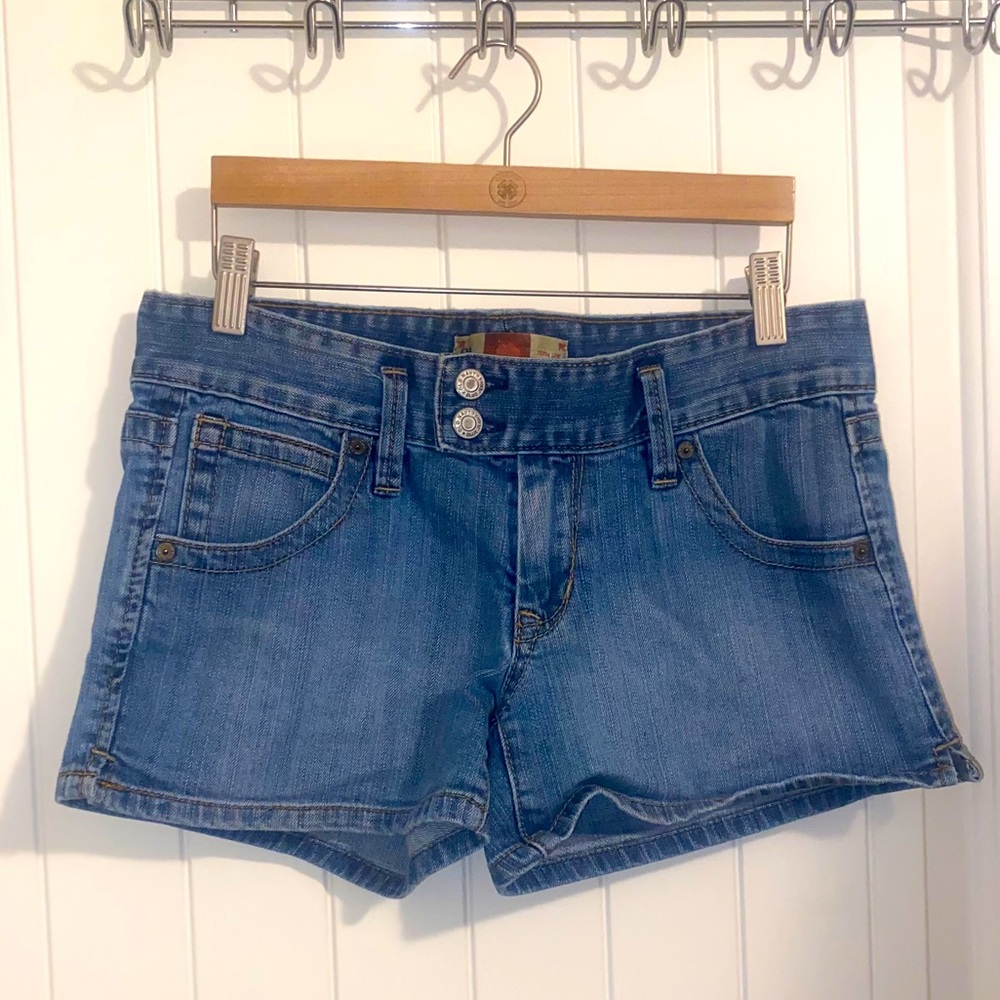 💋Old Navy Ultra Low Waist Denim Shorts💋